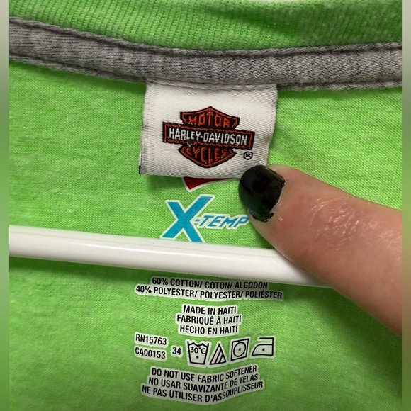Harley-Davidson Leominster MA 2013 Women’s Green V-Neck Tee With Hanes Tag - Picture 4 of 4